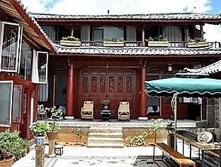 Free Cloud Guesthouse Лиджанг Екстериор снимка